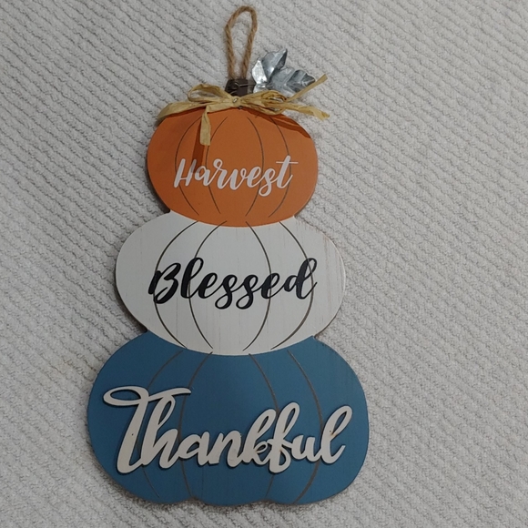 New!!! Fall Wooden Stacked Pumkin Sign!!! - Picture 1 of 5